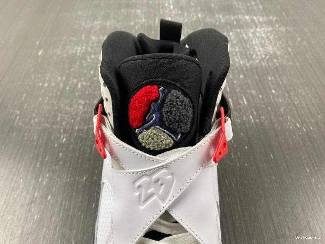 Retro Jordan  CDP Bunny Bugs 8  305381-103 0423